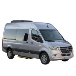 SZYBA CZOŁOWA MERCEDES SPRINTER 2018-  - nr części: 910 670 14 00