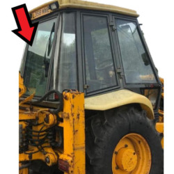 SZYBA TYLNA ŚRODKOWA JCB DO KABINY P8 - nr części: 827/20223, 827/20263