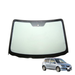 SZYBA CZOŁOWA MAZDA 2 2003-  - nr części: DD1063900C,DD1063900D