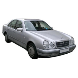 SZYBA CZOŁOWA MERCEDES E CLASS W210 1995-  - nr części: 210 671 04 10,2106710410