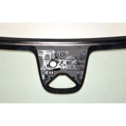 SZYBA CZOŁOWA VOLVO C40 SUV 2022-  - nr części: 32132242